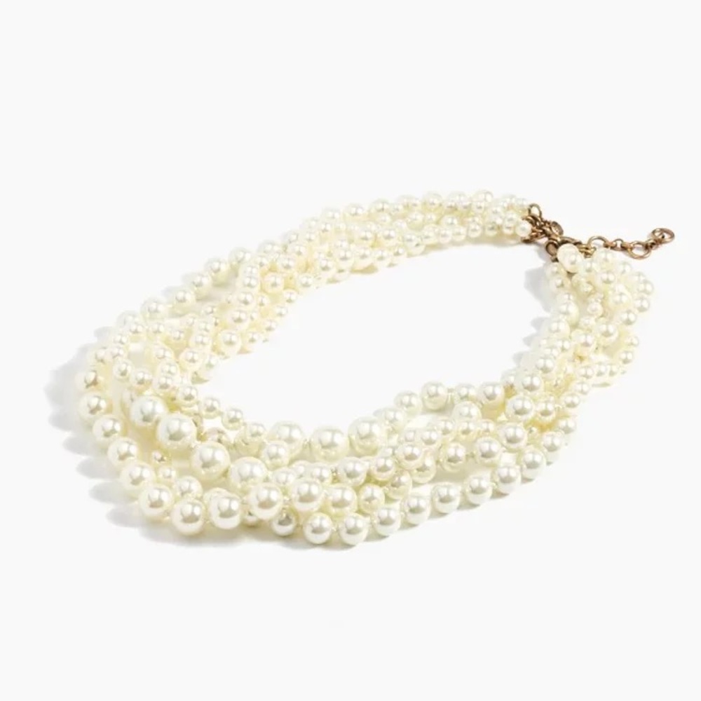 Pearl twisted hammock necklace